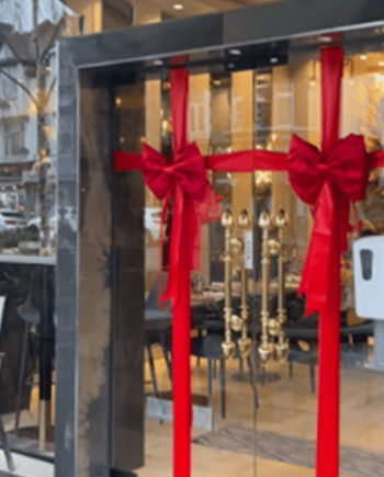 Red Christmas Door Bow